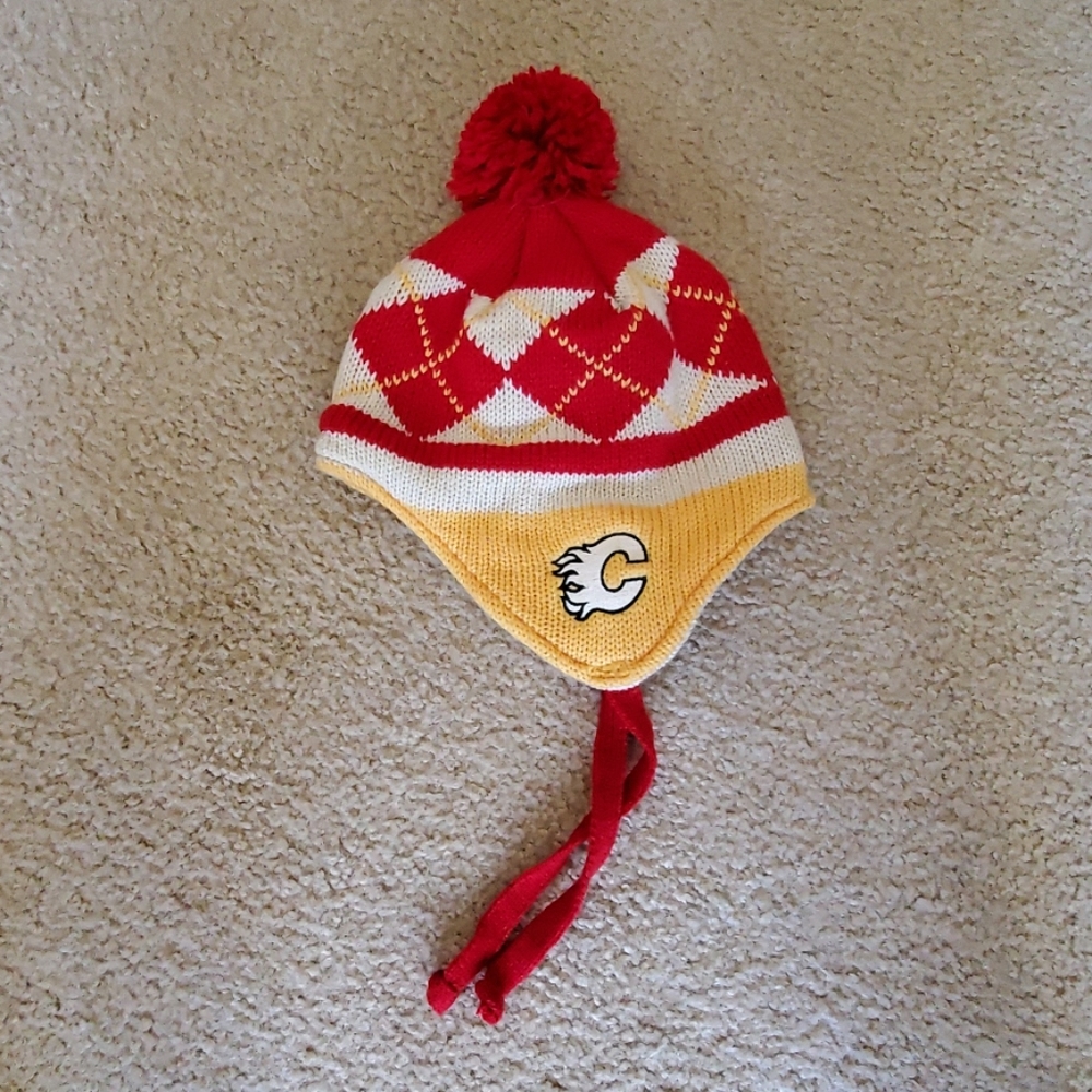 Calgary Flames winter hat